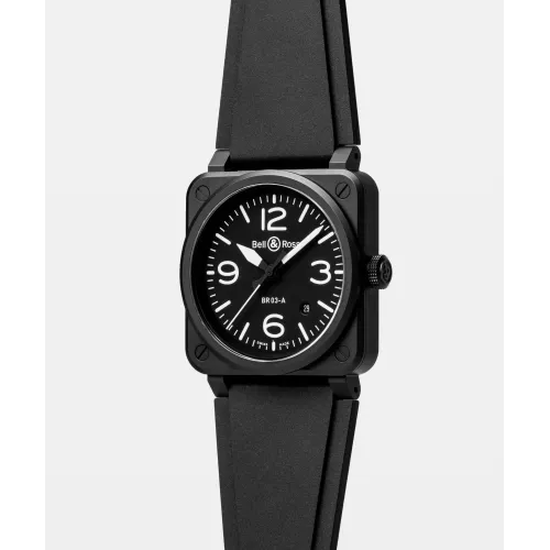 Photo montrant l'intégralité de la Montre Bell & Ross BR-03 Black Matte