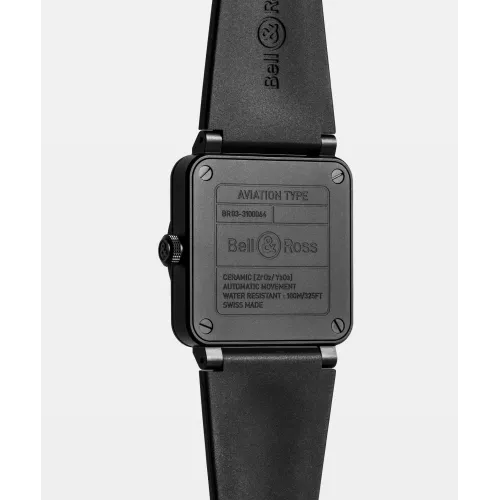 Photo montrant l'intégralité de la Montre Bell & Ross BR-03 Black Matte