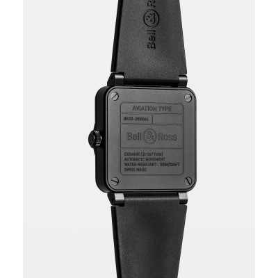 Vue de dos de la Montre Bell & Ross BR-03 Black Matte avec boîtier vissé