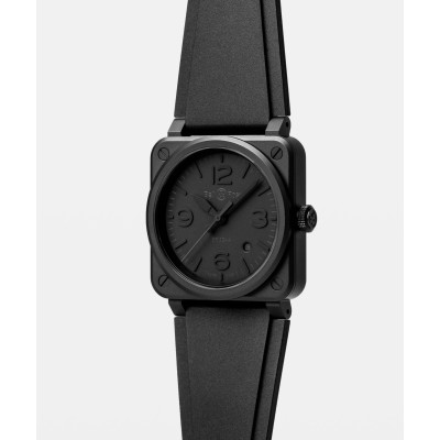 Vue profil de la Montre Bell & Ross BR-03 Phantom montrant la couronne