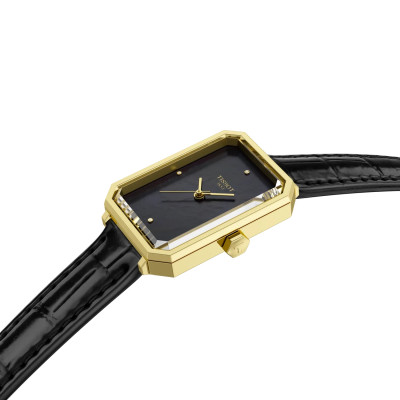 Vue en gros plan de la Montre Tissot SRV Cuir Cadran Nacre Noire