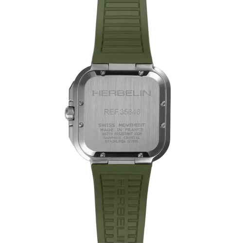 Vue intégrale de la Montre Herbelin Cap Camarat Square – Chronographe – Kaki & FKM