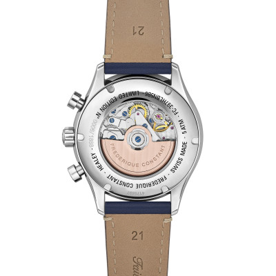 Vue intégrale du boîtier transparent de la montre Frédérique Constant Classics Vintage Rally Healey Chronograph