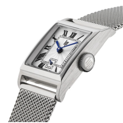 Zoom détaillé sur la Montre Lip Churchill C18 Cadran Argenté Bracelet Argent montrant la couronne