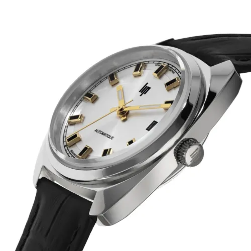 Photo montrant l'intégralité de la Montre Automatique Lip Général De Gaulle Boîtier Argent