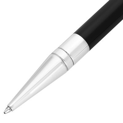 Zoom détaillé sur la pointe du Stylo Stylo ST Dupont Bille Initial Noir Chrome