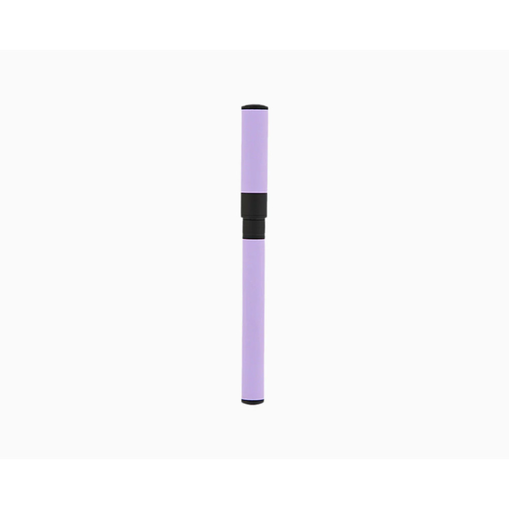 Photo montrant l'intégralité du Stylo Stylo S.T. Dupont Roller D-Initial Velours Lilas