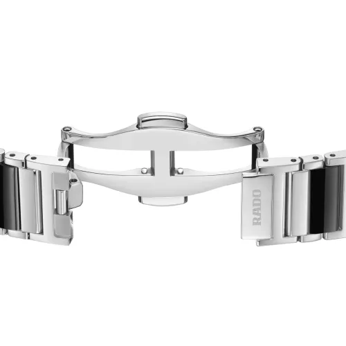 Photo montrant l'intégralité de la Montre Rado Integral Diamonds