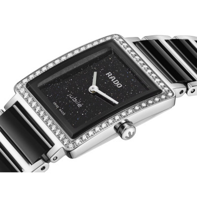 Zoom détaillé sur la Montre Rado Integral Diamonds