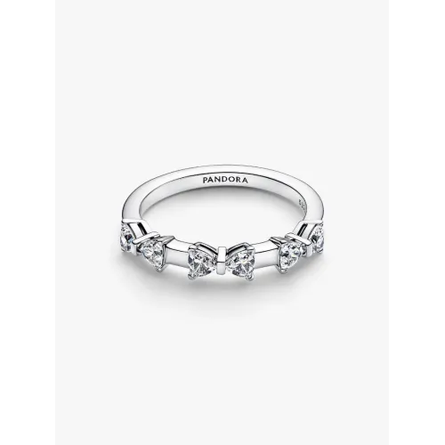 Photo présentant l’intégralité de la Pandora Bague Nœuds Argent Massif