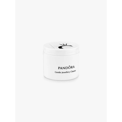 Photo montrant le pot du Pandora Kit d’entretien