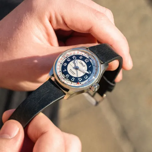 Photo montrant l'intégralité de la montre Montre Oris Big Crown Pointer Date Bullseye