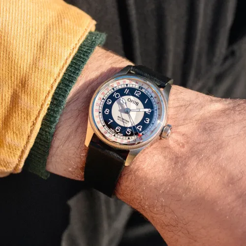 Photo montrant l'intégralité de la montre Montre Oris Big Crown Pointer Date Bullseye