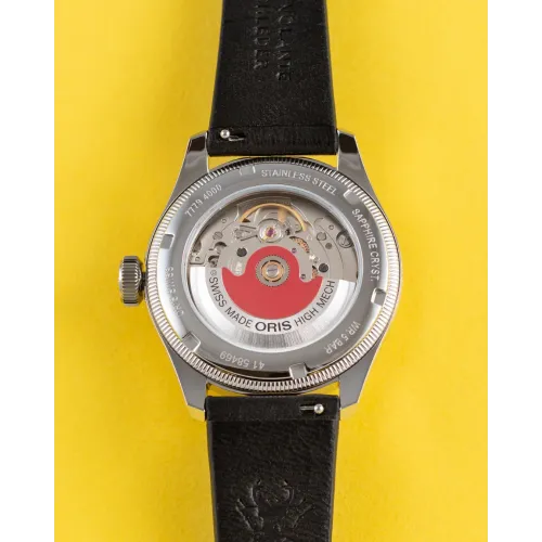 Photo montrant l'intégralité de la montre Montre Oris Big Crown Pointer Date Bullseye