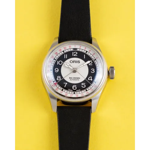 Photo montrant l'intégralité de la montre Montre Oris Big Crown Pointer Date Bullseye