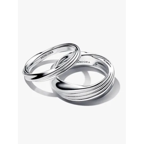 Photo présentant l’intégralité de la Pandora Bague Double Torsadée Argent Massif