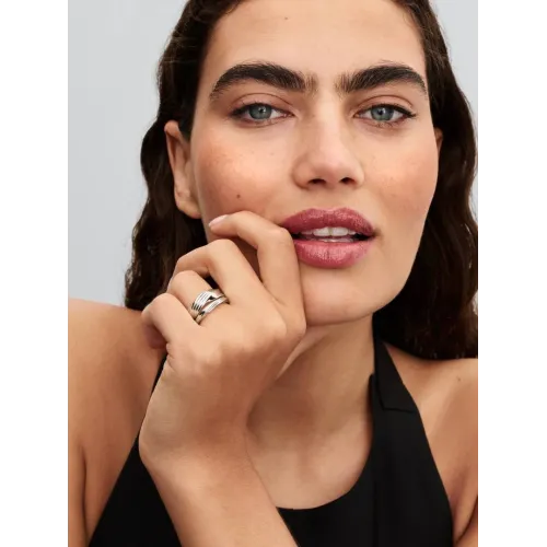 Photo présentant l’intégralité de la Pandora Bague Double Torsadée Argent Massif