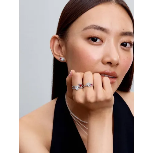 Photo présentant l’intégralité de la Pandora Bague Cœurs Halo Argent Massif Argent Massif