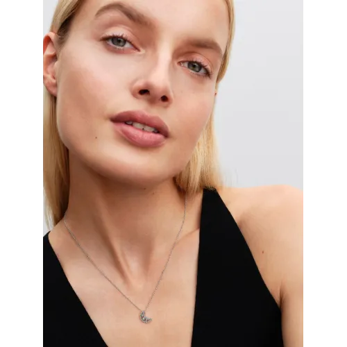 Photo présentant l’intégralité de la Collier Pendentif Lune Croissante