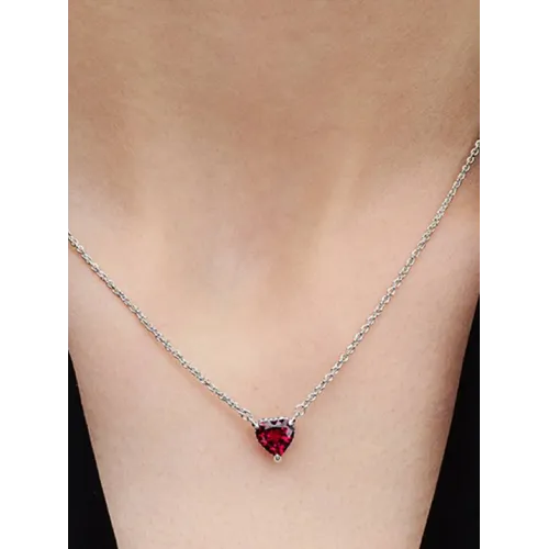 Photo présentant l’intégralité de la Collier Pendant Halo Cœur Scintillant