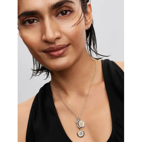 Photo présentant l’intégralité de la Collier à Pendentif Link Ouvrable