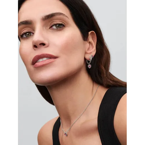 mage montrant la totalité de la Collier Cœur Surélevé Rose