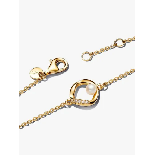 Photo présentant l’intégralité de la Bracelet Cercle Pavé de Forme Organique & Perle de Culture d’Eau Douce Traitée