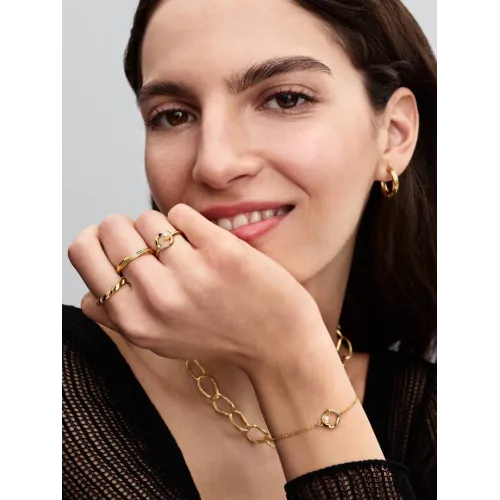 Photo présentant l’intégralité de la Bracelet Cercle Pavé de Forme Organique & Perle de Culture d’Eau Douce Traitée