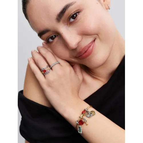 Photo présentant l’intégralité de la Bracelet Maille Serpent Disney La Belle et La Bête Rose Enchantée