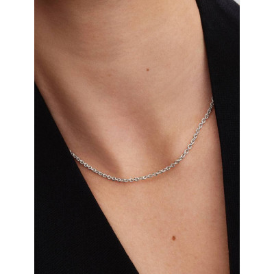 Gros plan de la Chaîne à Maille Forçat sur un mannequin