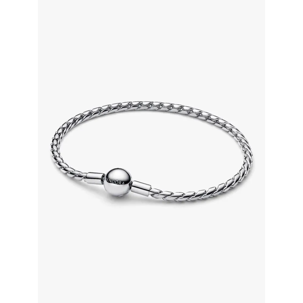 Photo présentant l’intégralité de la Bracelet Maille Ailée Fermoir Rond