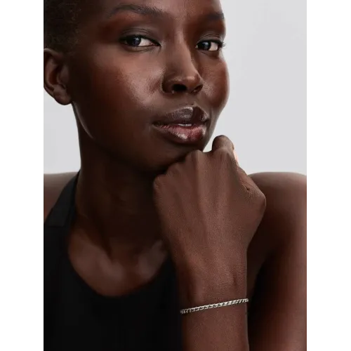 Photo présentant l’intégralité de la Bracelet Maille Ailée Fermoir Rond