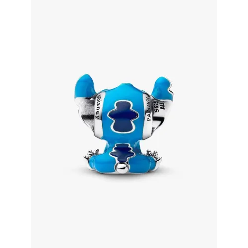 Photo présentant l’intégralité du Charm Disney Stitch