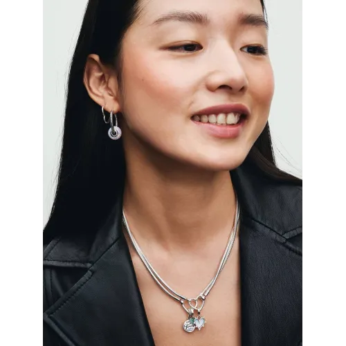 Photo présentant l’intégralité du Charm Pendant Trèfle À Quatre Feuilles