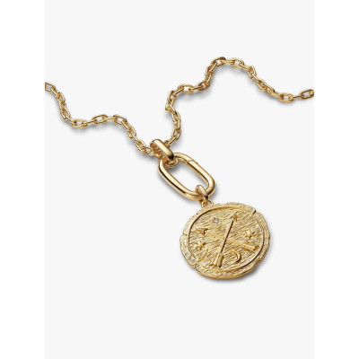 Gros plan de la Charm Médaillon Surdimensionné Flèches Croisées