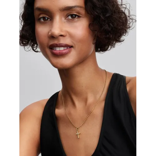 Photo présentant l’intégralité de la Charm Pendant Croix