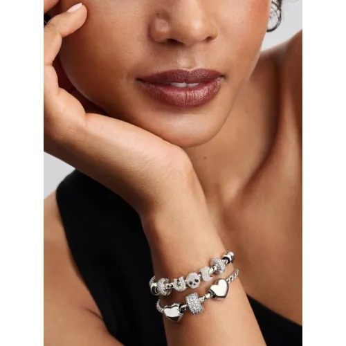 PANDORA MINI CHARM FER À CHEVAL TEXTURÉ