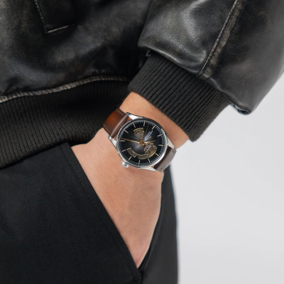 MONTRE JAZZMASTER OPEN HEART AUTO 42 MM CADRAN BRUN FUMÉ DORÉ BRACELET CUIR BRUN RICHE