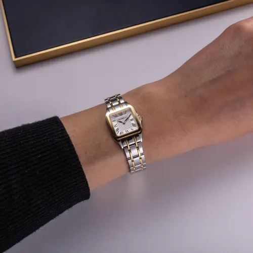 Photo montrant l'intégralité de la montre Montres Herbelin Luna Mini Quartz Acier Bicolore