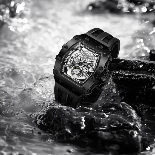 Photo montrant l'intégralité de la montre Tsar Bomba Montre Automatique Acier Pvd Noir Silicone Noir