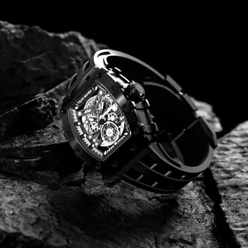 Photo montrant l'intégralité de la montre Tsar Bomba Montre Automatique Acier Pvd Noir Silicone Noir