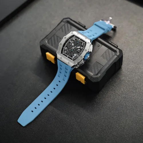 Photo montrant l'intégralité de la montre Montre Tsar Bomba Chrono Quartz Acier Silicone Bleu Clair