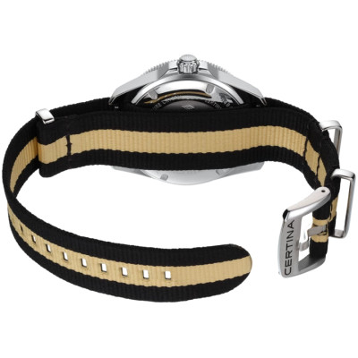 Photo montrant la boucle de la Certina DS Action Diver 40.5 mm Powermatic 80