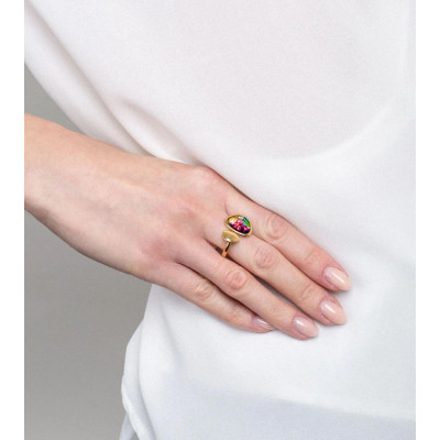 Vue de la FREYEWILLE Bague Open Pebble Hommage à Claude Monet sur un mannequin