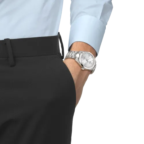 Photo montrant l'intégralité de la montre Montre Tissot Gentleman 38mm Cadran Argenté Bracelet Métal