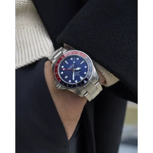 MONTRE CERTINA DS ACTION GMT POWERMATIC 80 CADRAN BLEU BRACELET ACIER