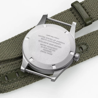 Vue de dos de la Montre Hamilton Khaki Field Mechanical 36 mm