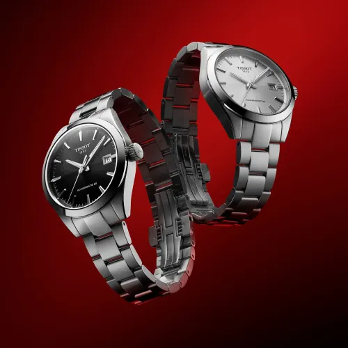 Photo montrant l'intégralité de la montre Montre Tissot Gentleman 38mm Cadran Argenté Bracelet Métal