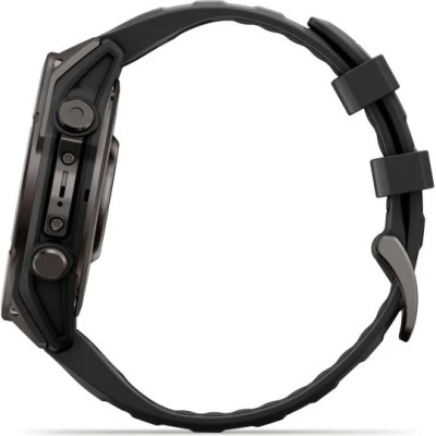 MONTRE GARMIN FĒNIX® 9 PRO 47 MM INREACH TITANIUM AVEC REVÊTEMENT CARBON GRAY DLC ET BRACELET EN SILICONE NOIR