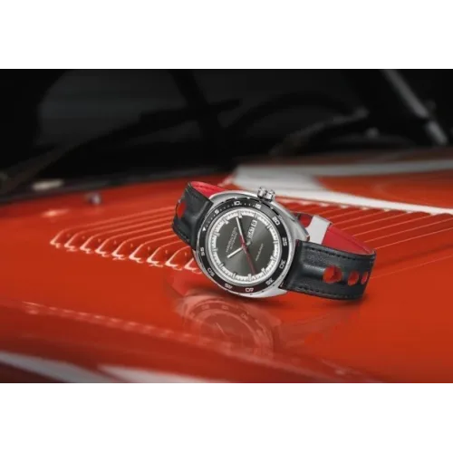 Hamilton montre pan europe automatique bleu